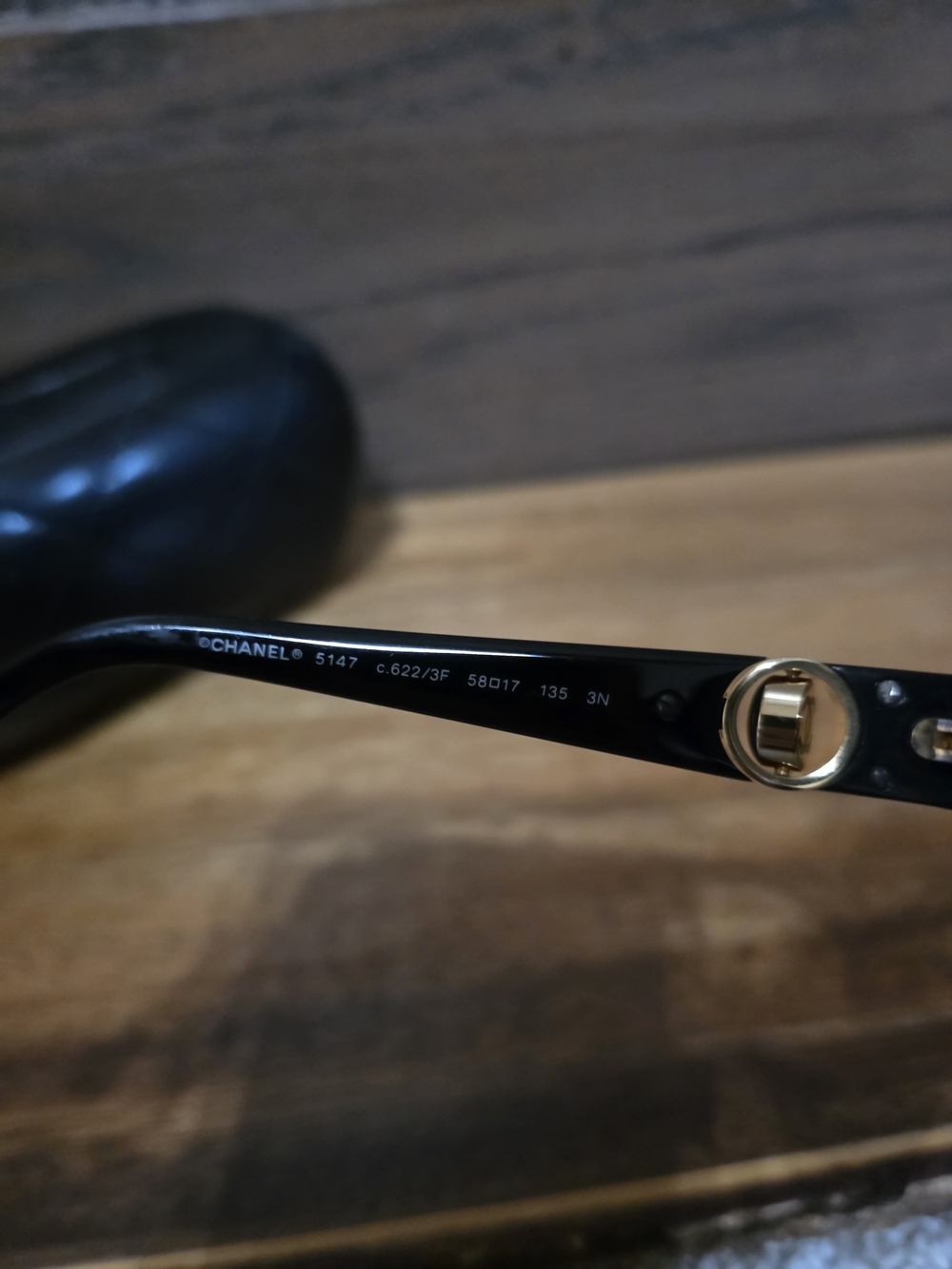 CHANEL Black Sunglasses with Gold CC Emblem - Picture 5 of 6